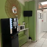 Au Spatial Hotel Amiens
