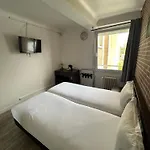 Au Spatial Hotel Amiens