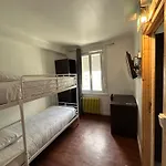 Au Spatial *