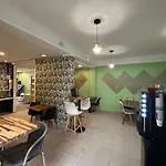 Au Spatial Hotel Amiens