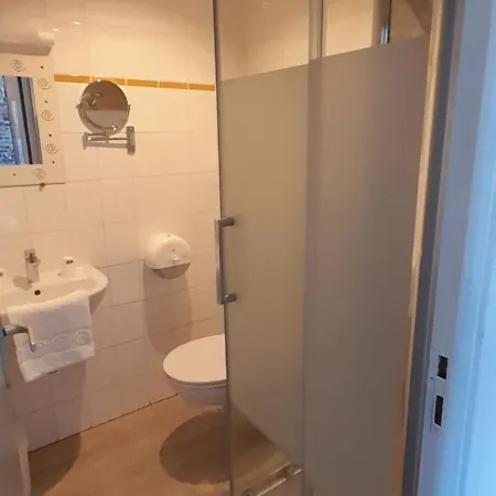 Au Spatial Hotel
