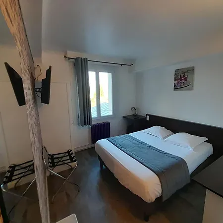 Au Spatial Hotel