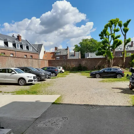 Au Spatial Centre Gare *